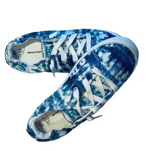 NWOT Womens Casual Sneaker Blue Tie Dye Size 9 W New Lace Up Skateboard